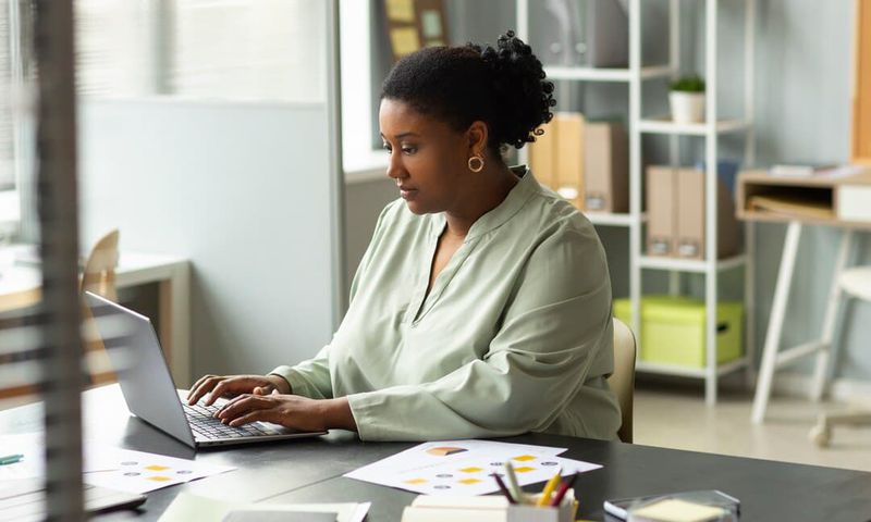 GÉRER SON BUSINESS EN PÉRIODE DE JEÛNE : CONSEILS POUR RESTER PRODUCTIF