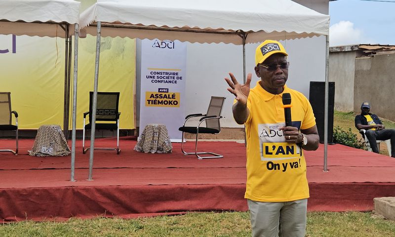 Assalé Tiemoko annonce sa candidature à l’élection présidentielle de 2025 en Côte d’Ivoire