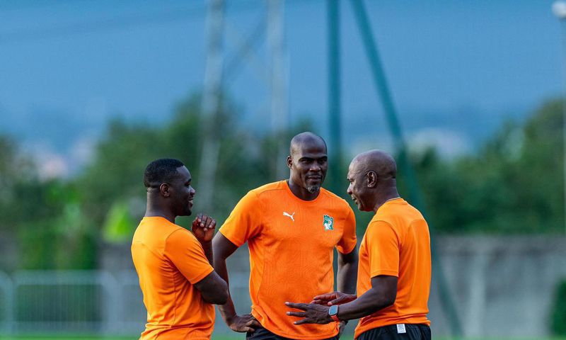 Les coachs des Eléphants en pleine préparation du match contre le Tchad