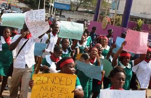 Ghana nurses striking