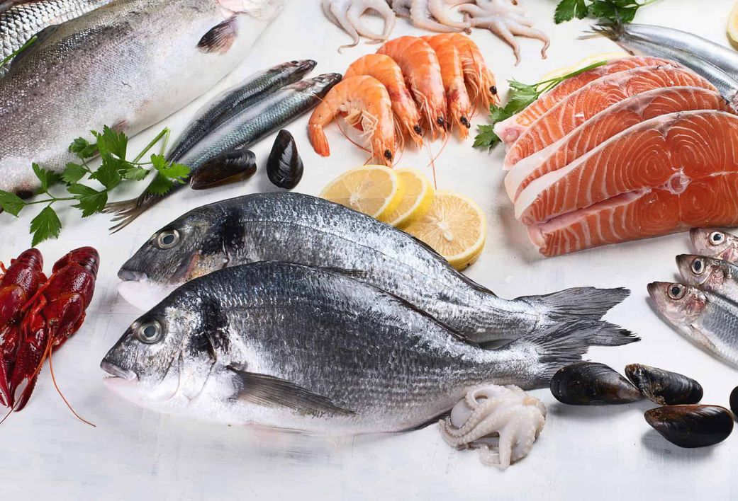 10 'dangerous' foods pregnant women should never eat