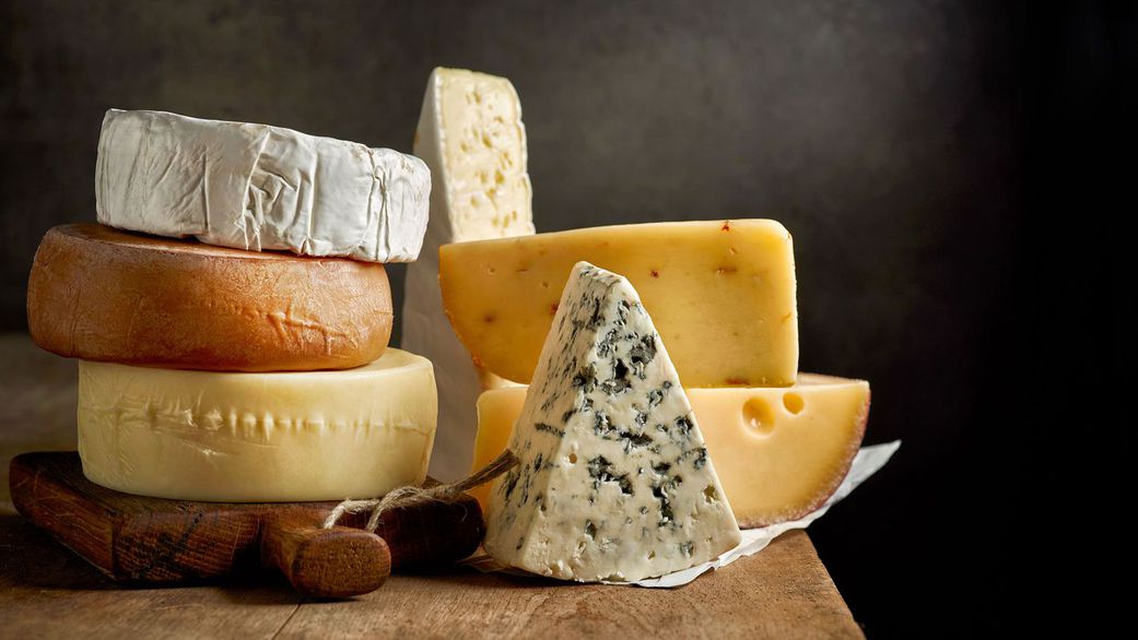10 'dangerous' foods pregnant women should never eat