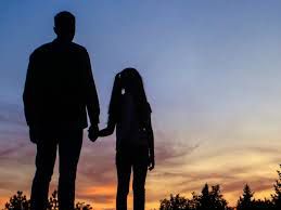 5 signs of father wound in women and how to deal with it