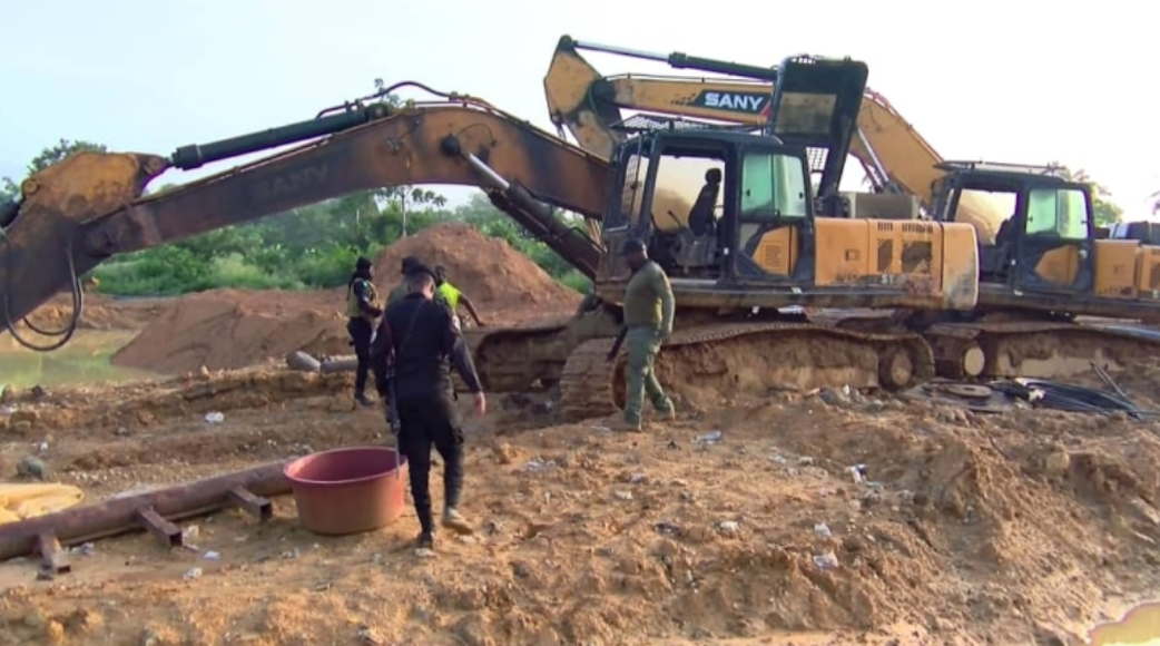 Police seize 4 excavators, arrest 9 at a galamsey site in Akani
