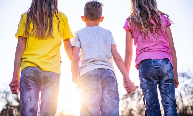 Research suggests that middle are more humble