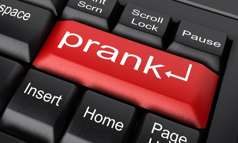 Best April Fool’s Day pranks for couples [Vecteezy]
