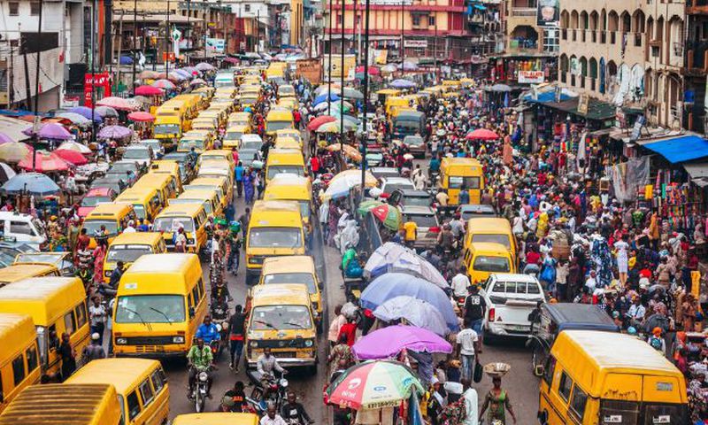 "I trekked for 9km!" - Lagosians bitterly wail after spending hours in traffic [Businessday]
