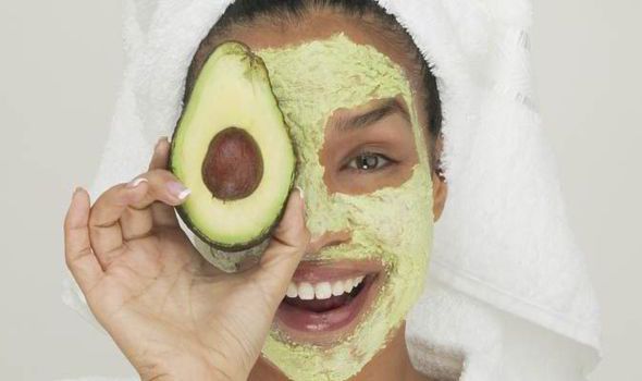 Avocado and yoghurt mask [DailyExpress]