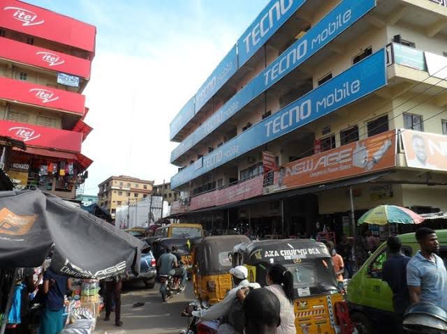 These 7 Nigerian Markets Are Ankara Lover’s Heaven