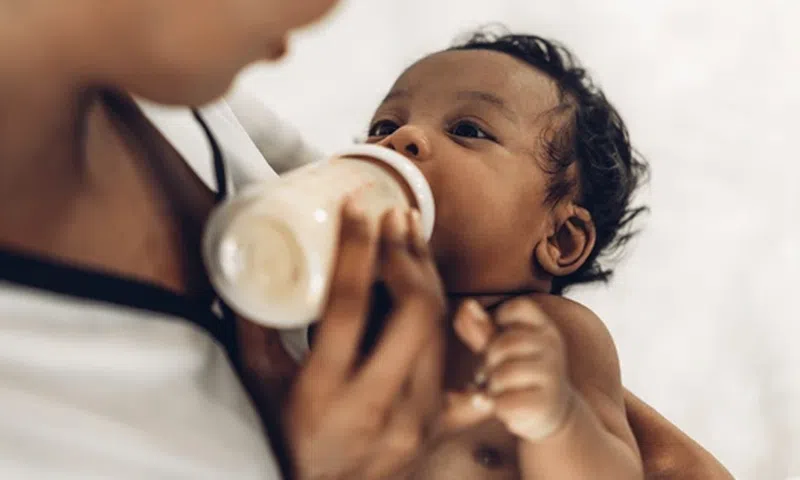 Why exclusive breastfeeding is not necessary [shuttershock]