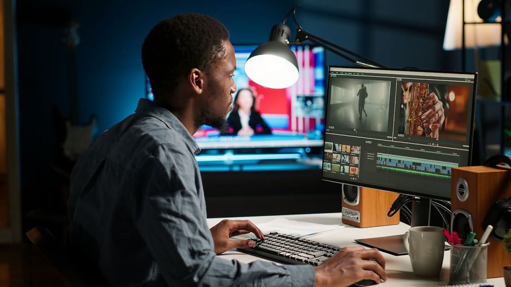 These Tech Skills Can Make You Self-Sufficient in Just 6 Months