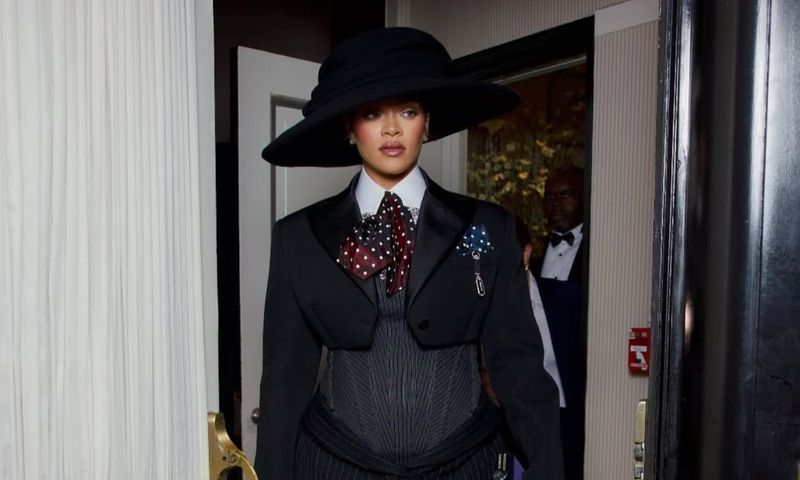Rihanna is expecting her third child