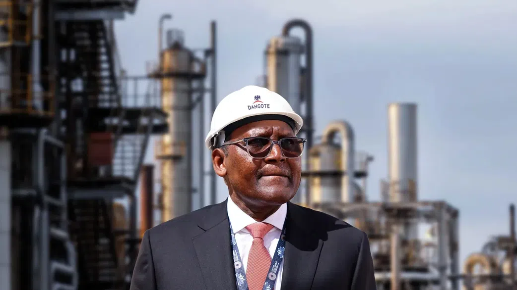 "Call Me Chairman, Not President" — Aliko Dangote playfully checks MC during event with Tinubu