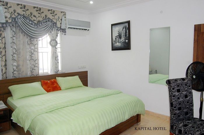 Kapital Hotel