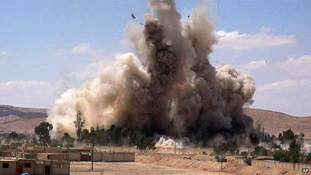 Tadmor Prison was destroyed by ISIS [BBC]