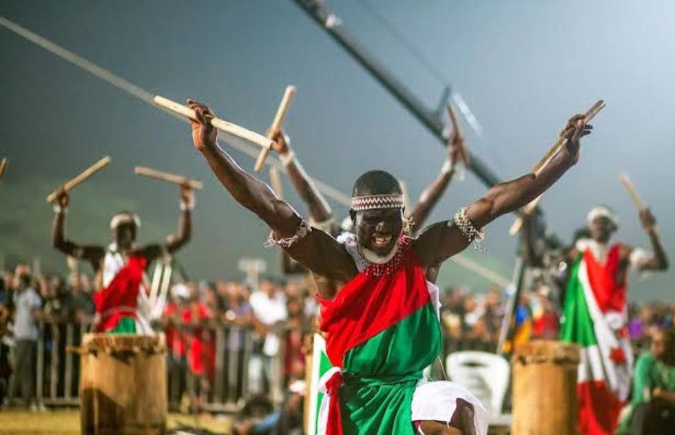 How to keep your Nigerian culture alive while living abroad