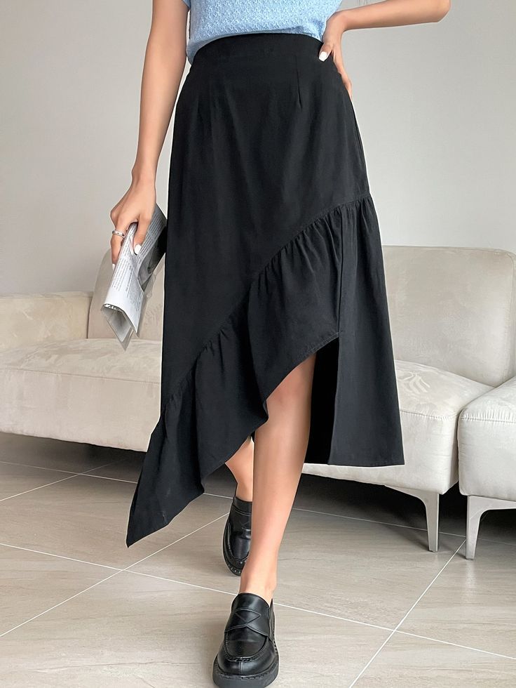 Asymmetrical hem skirt [Pinterest]