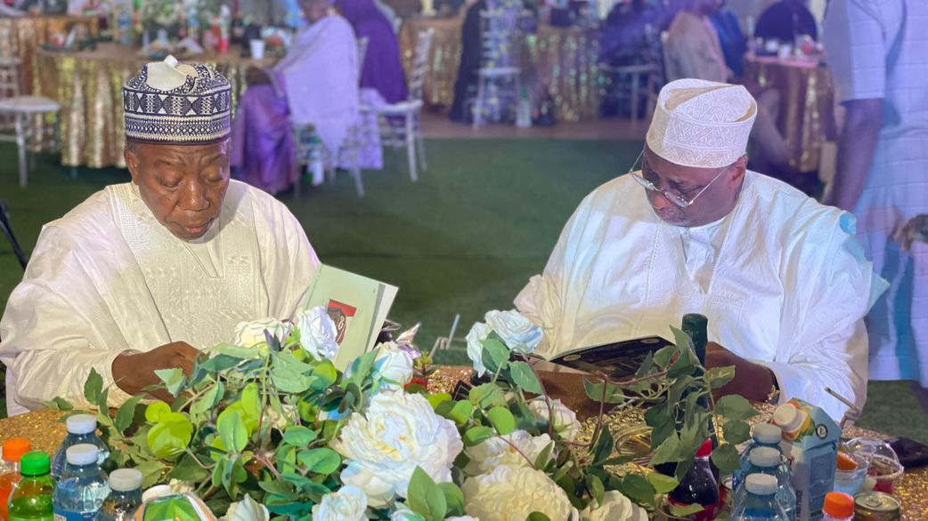 L-R: Senator Adamu Aliero, former governor of Kebbi State and Adamu Mu’azu, former governor of Bauchi State, at the reunion of the ABU SBS 76/77 set held in Abuja on Friday, May 9. [Segun Adeyemi/Pulse Nigeria]