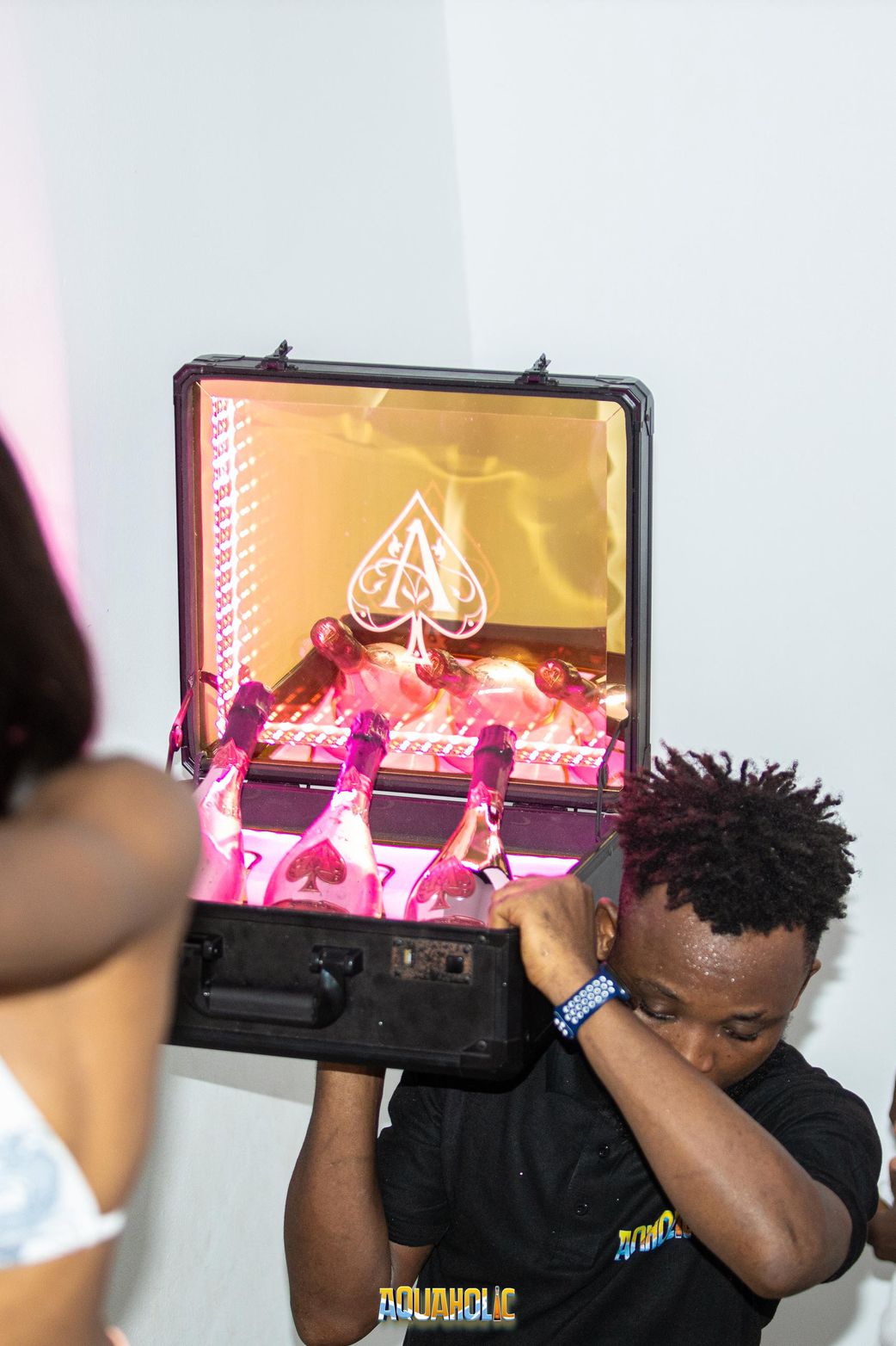 Bmax, Seun Ibeh & Ghost Deliver Electrifying 4th Of Aquaholic Beach House Party