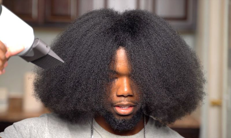 How to grow your hair out with natural oils [YouTube/JuwanGaines]