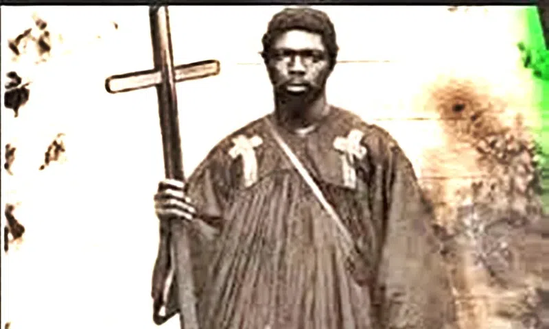 Just like Daniel, this Nigerian prophet entered a lion’s den—See what happened next
