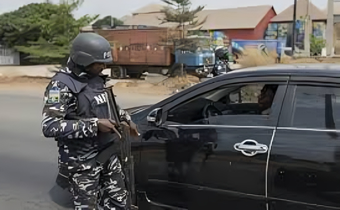 Things you should never say when a Nigerian Police Officer stops you [TheGuardianNigerian]