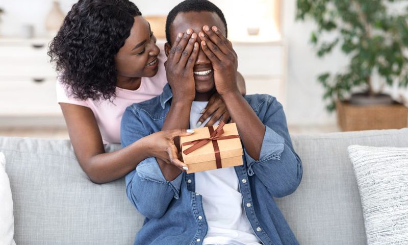 10 gift ideas for your man that won't break your bank