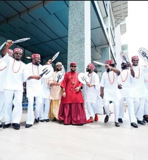 PHOTOS: Davido performs groomsmen duty at manager Asa Asika's wedding
