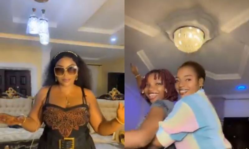 The temporary makeover reveals the mothers' desirability in spite of their age. [TikTok]