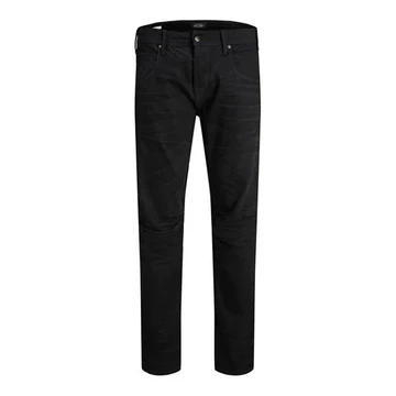 These Are the Best Men’s Jeans Styles to Wear in 2025