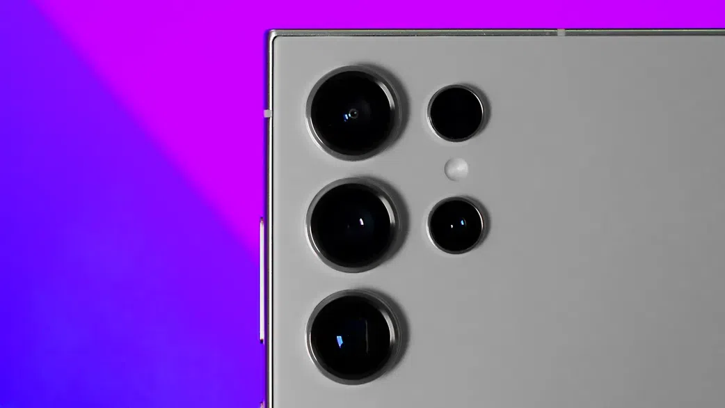 The S24 Ultra cameras.