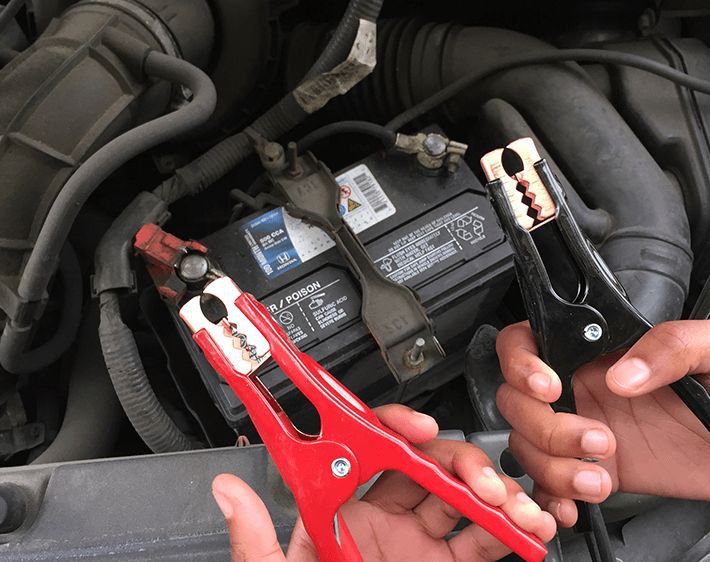Start the car with the dead battery [FirestoneComplete]