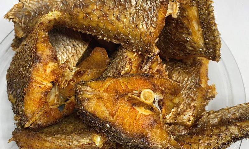 Can fried fish cause heart failure? Here's what you need to know [Youtube/Joyful Cook]