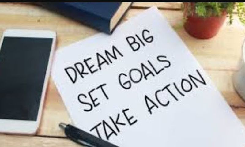 5 things you should do at the beginning of every month to set yourself up for success