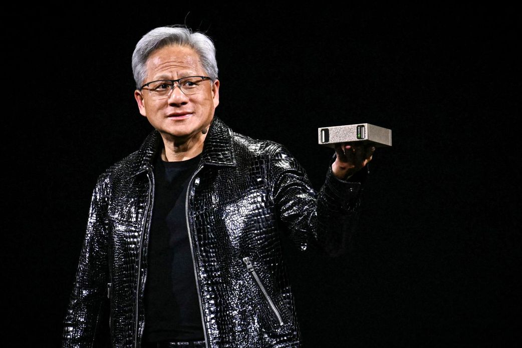 The highest paid CEO in the world earns $23.5 Billion (₦37 Trillion) in a year