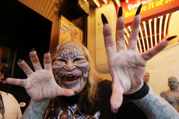 Dennis Avner the Tiger Man [Chron]