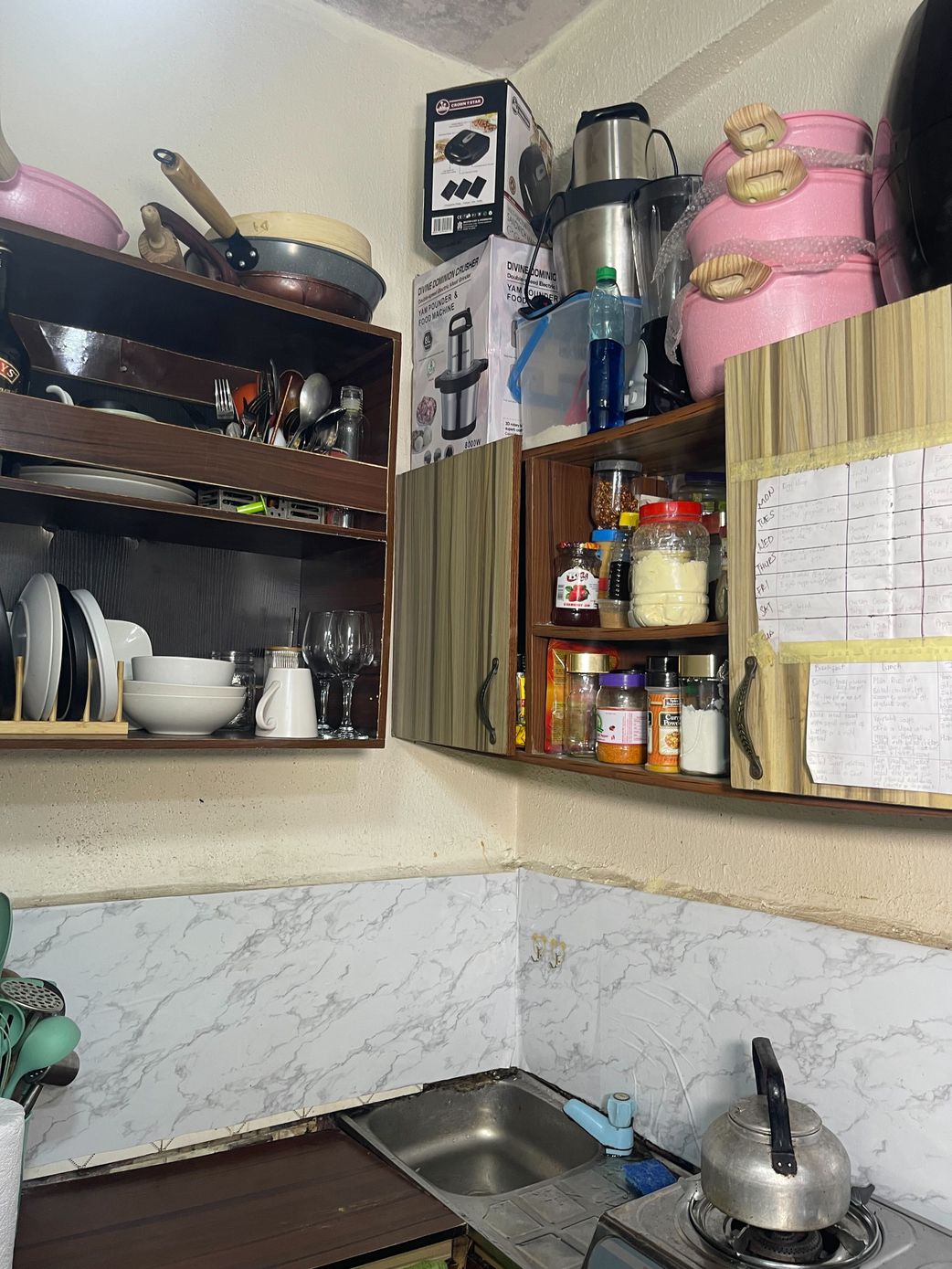 Salem's Kitchen