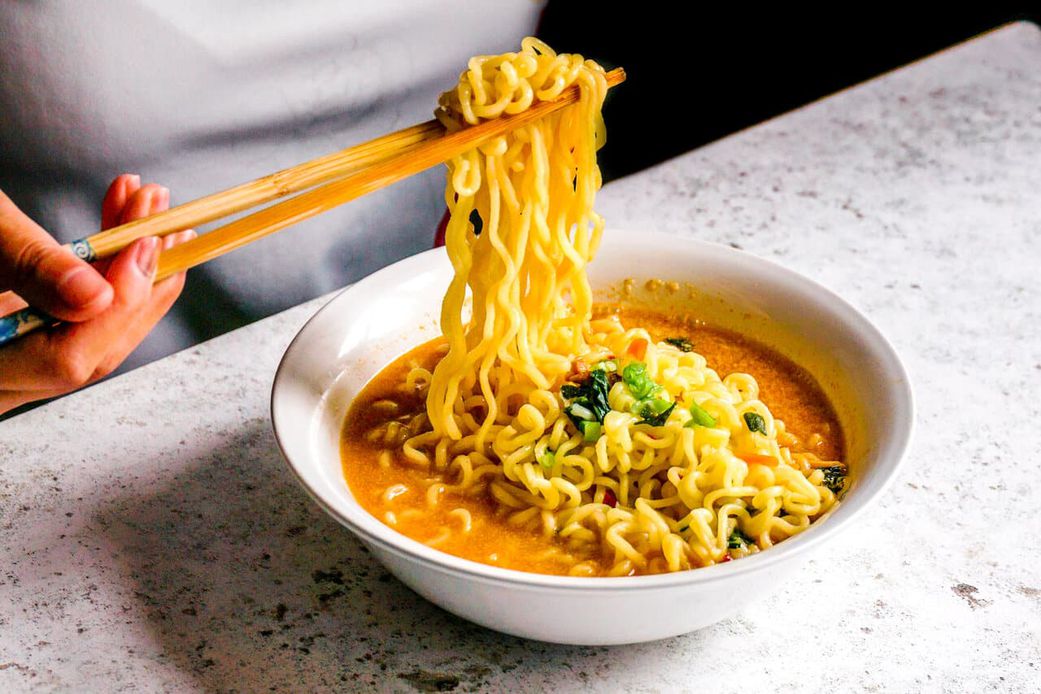 Instant noodles have excessive sodium content [ETFoodVoyage]