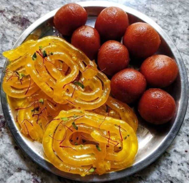 Gulab Jamun and Jalebi [iStock]