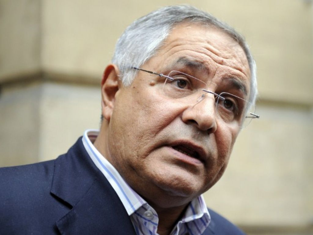 « Une lettre au vitriol : Robert Bourgi interpelle Diomaye Faye et Sonko »