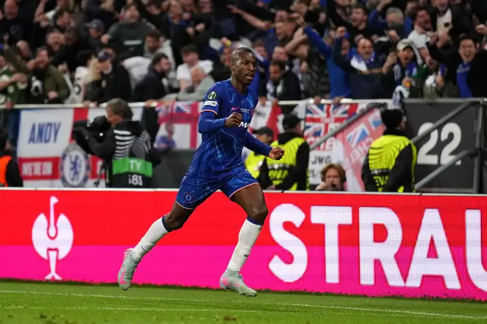 Nicolas Jackson et Chelsea remportent la Conference League