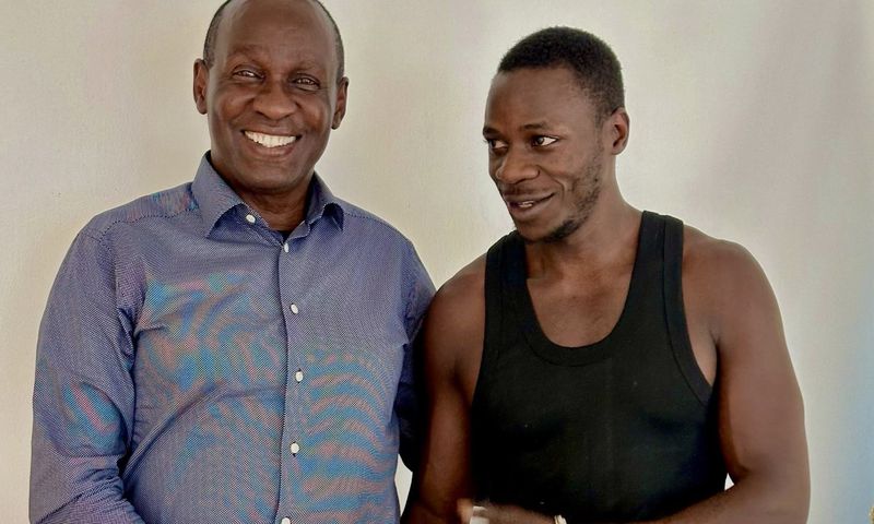Mike Mukula poses with Alien Skin