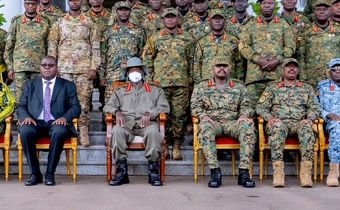 President Yoweri Museveni met the army command