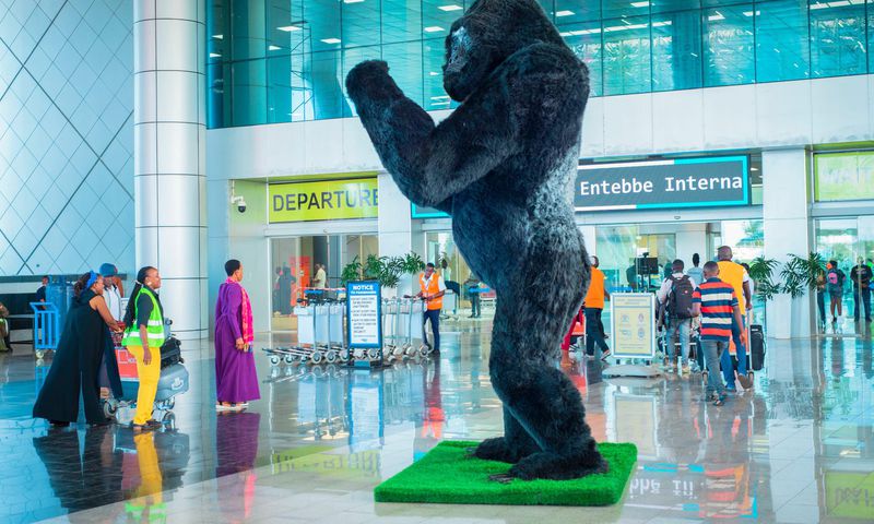 Ruhondeza sculpture at Entebbe Airport