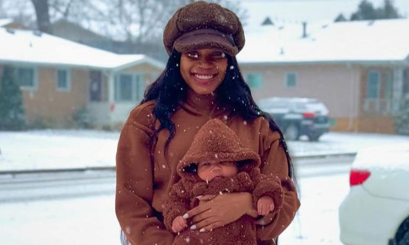 Sheebah Karungi with her son