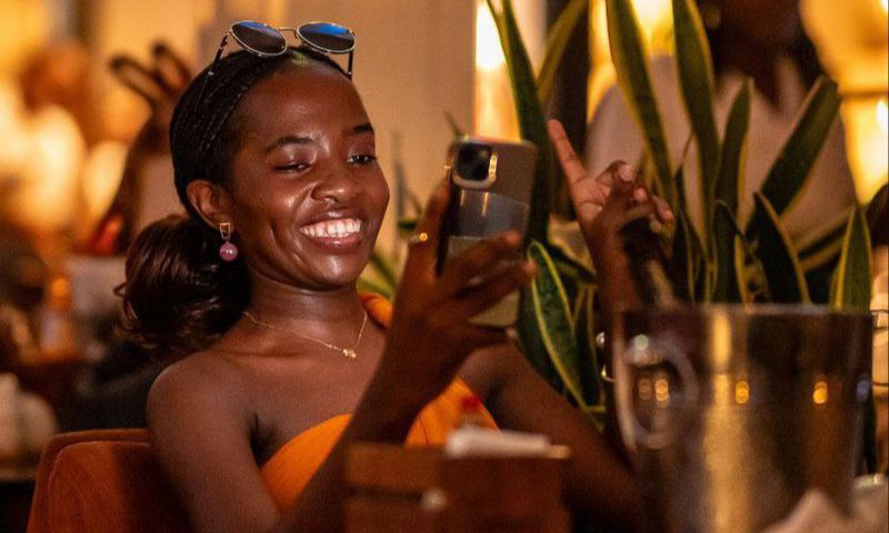 Whether you’re looking to melt her heart, make her smile, or simply express your deep affection, these ten romantic messages will help you put your feelings into words.