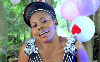 Lady Titie Tabel