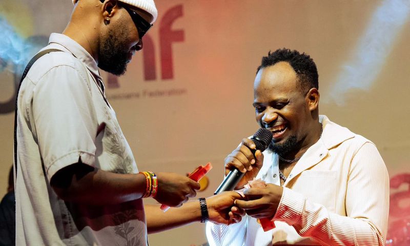 David Lutalo with Eddy Kenzo at the Jam Session