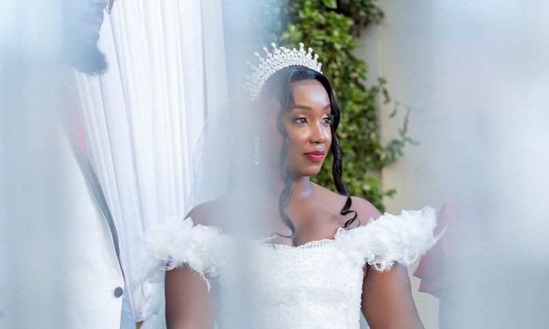 Kate Actress stuns fans with breathtaking bridal photos