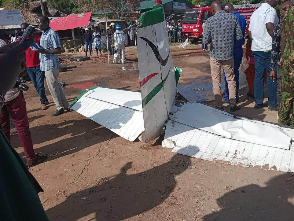 Wreckage of an aircraft that crashed along the Mombasa - Malindi Highway
